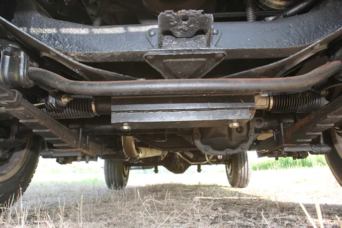 The Junkyard Airvan Rebuilt Around a Mercedes OM617